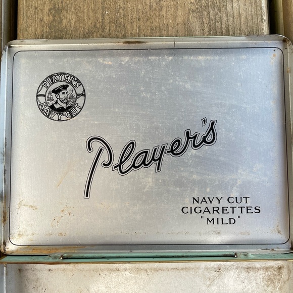 Vintage 1960’s Player’s Mild Navy Cut Cigarettes Empty Cigarette Tin - Picture 10 of 15